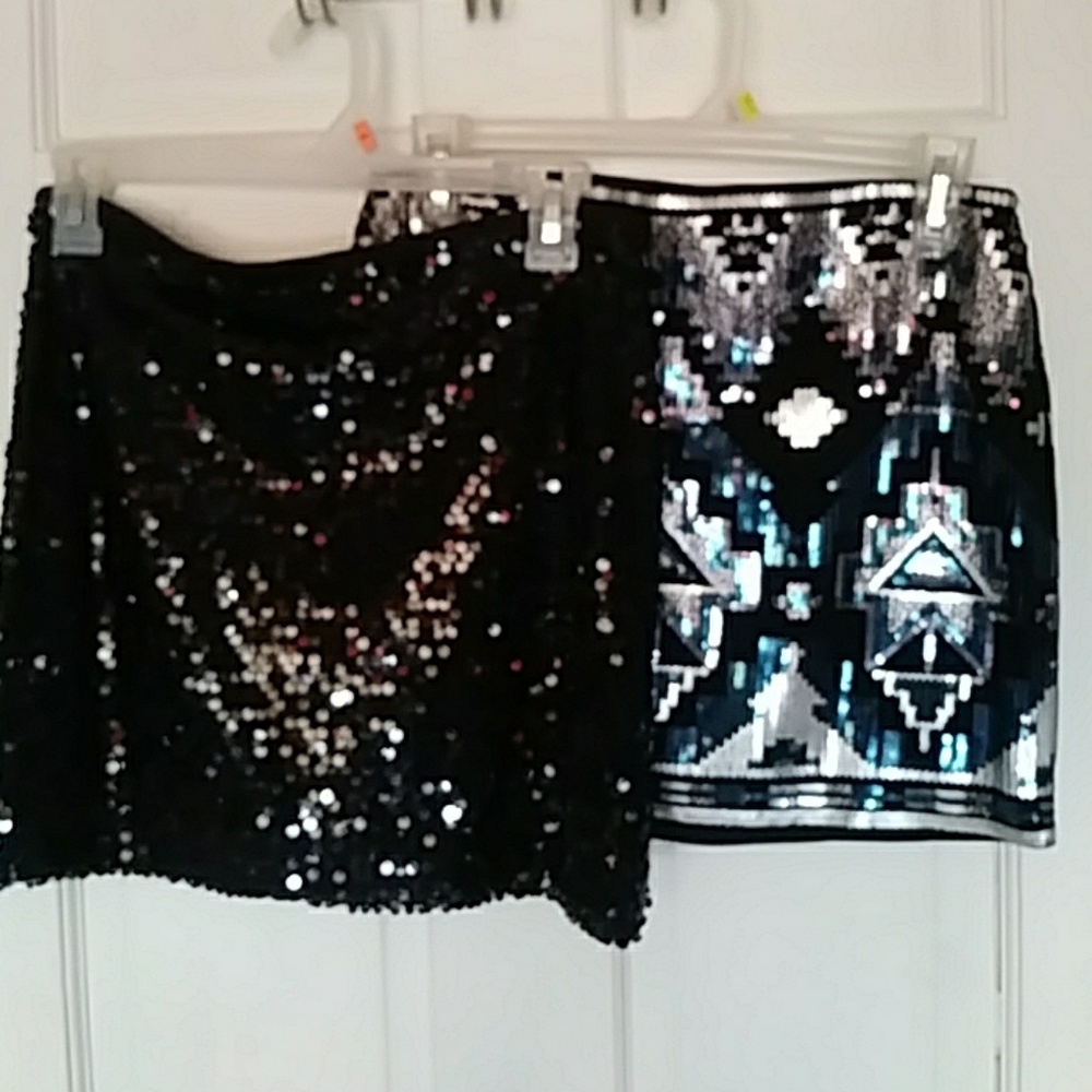Skirts - Picture 2 of 2